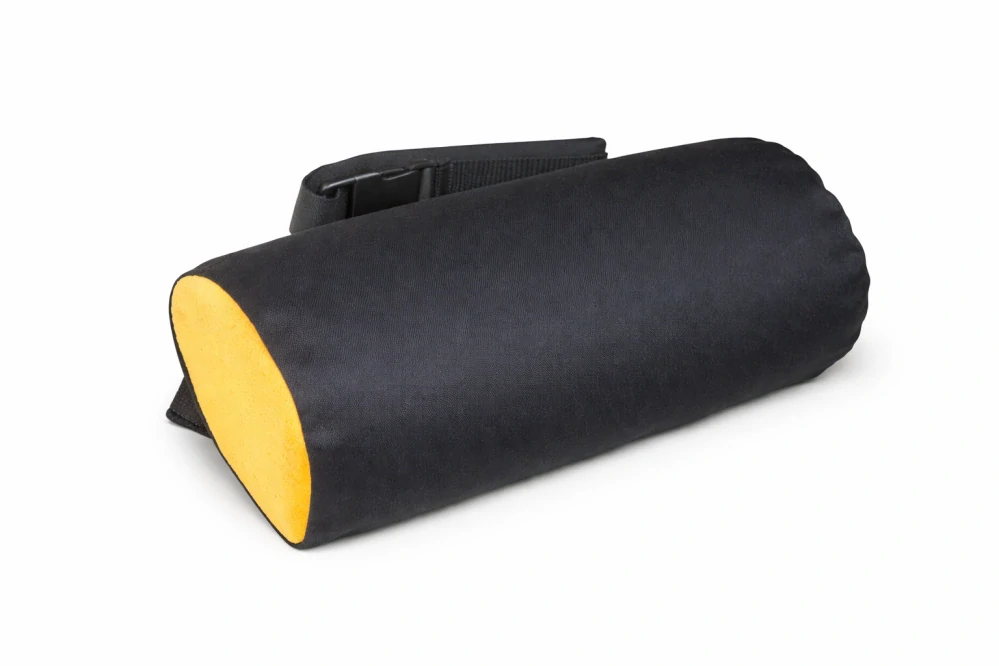 Masážní půlváleček s gumou a sponou DANIELKA