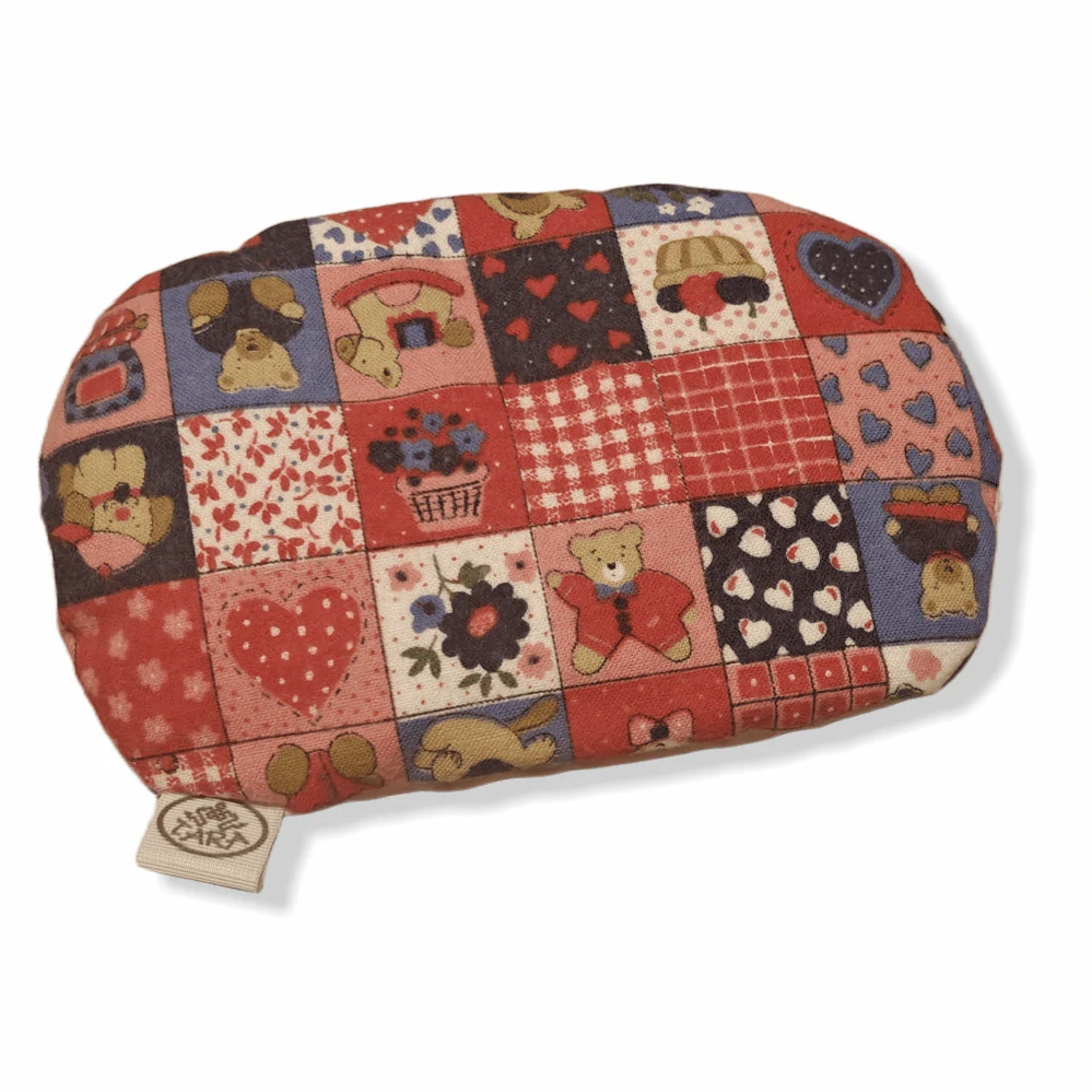 Tvarovaný polštářek MINIPRDEČEK oválek